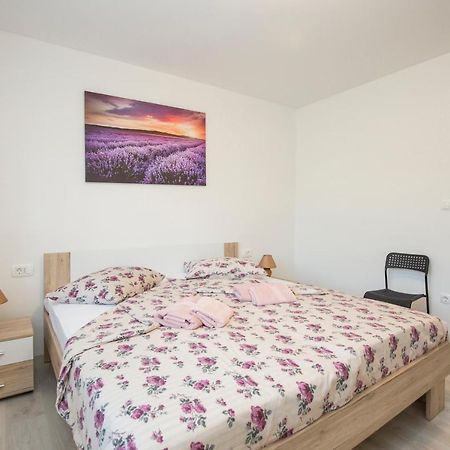 Apartment Stella Labin  Zewnętrze zdjęcie